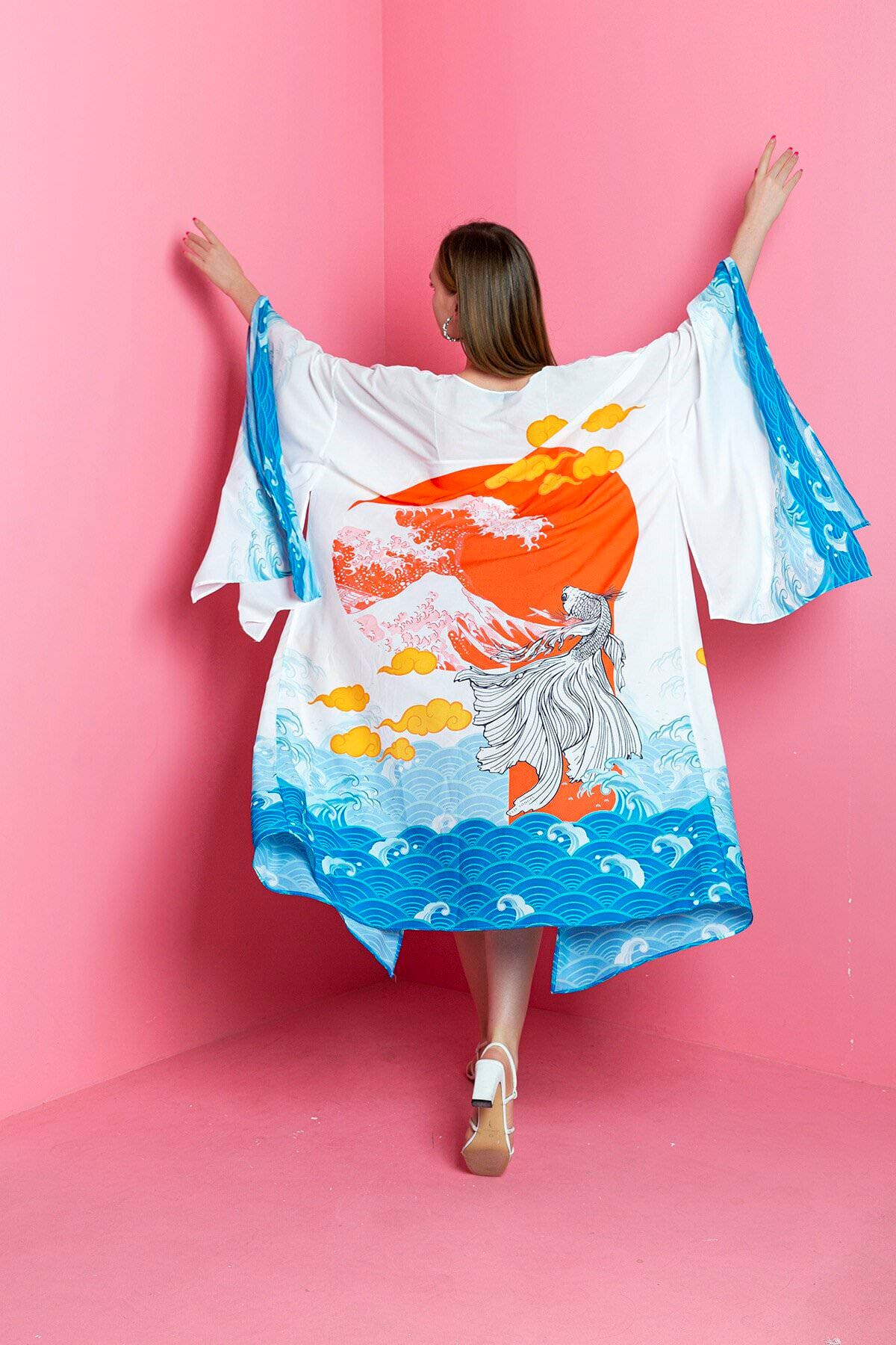 Dijital Baskılı Mavi Beyaz Deniz ve Balık Desenli Özel Tasarım Kimono-Mavi - Beyaz