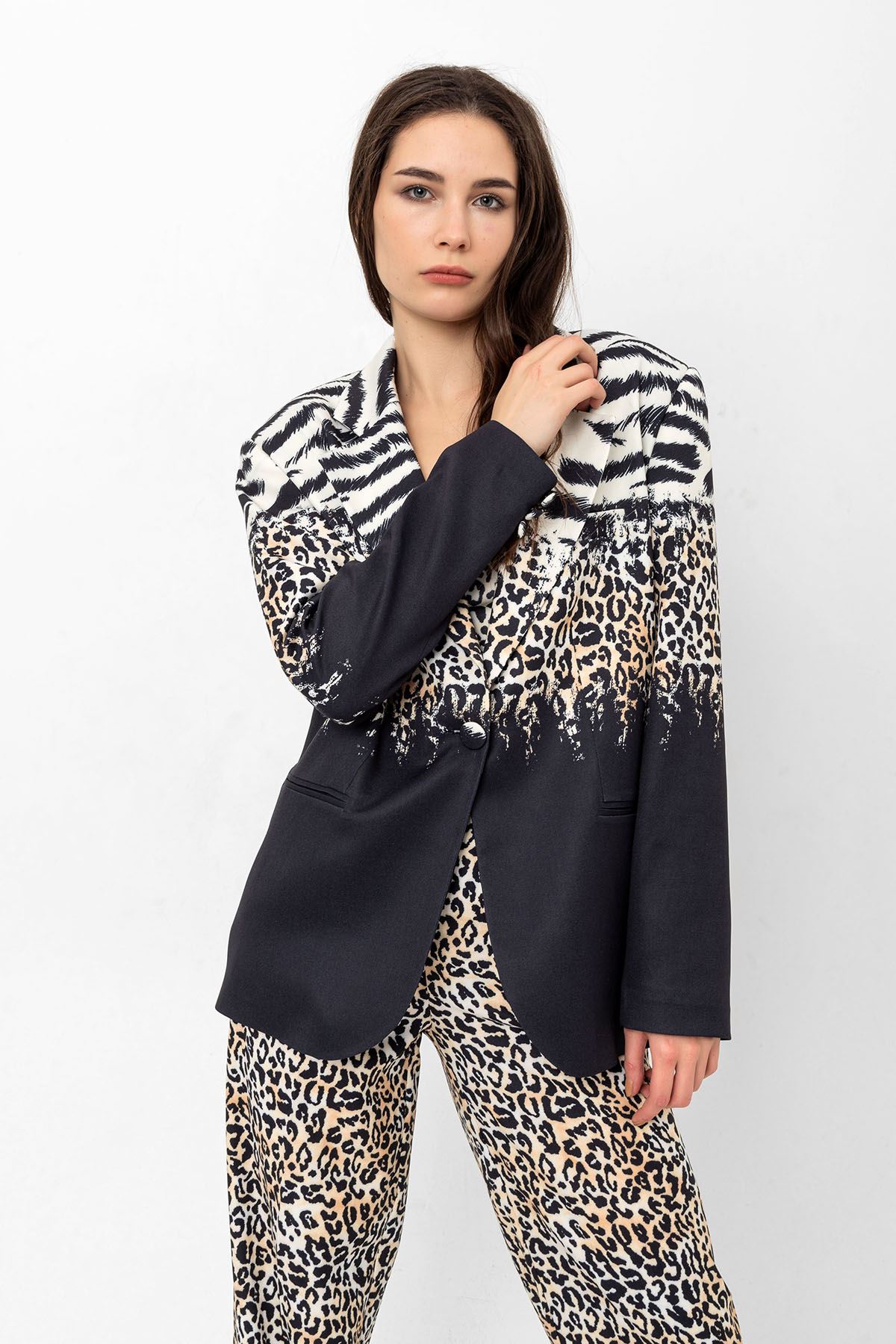 Desenli leopar zebra siyah  üçlü set takım elbise 